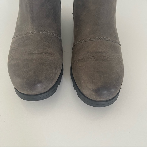 Sorel Women’s Emelie Chelsea Bootie - Picture 3 of 8